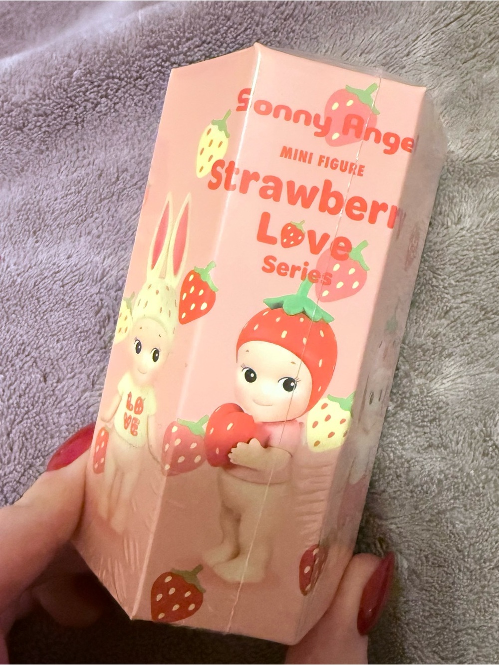 New Sealed Sonny Angel Strawberry Love